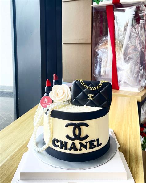 chanel handbag cake price|why is chanel so expensive.